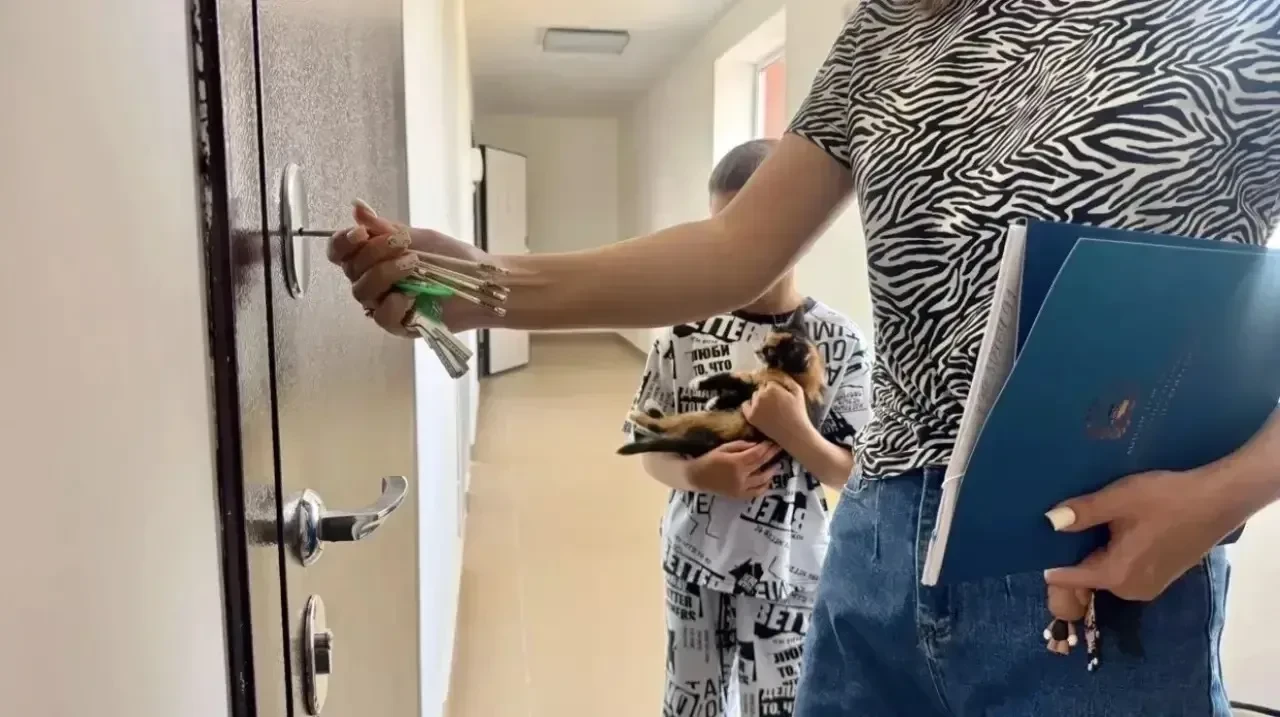 🏠 31 квартира для детей-сирот принята в Железноводске