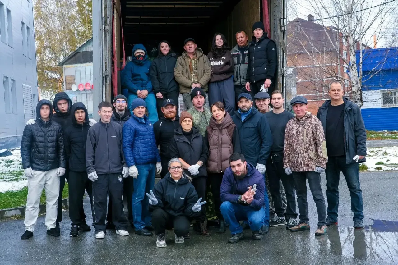 6 октября принял личное участие в погрузке седьмой в этом году гуманитарной отправки из...