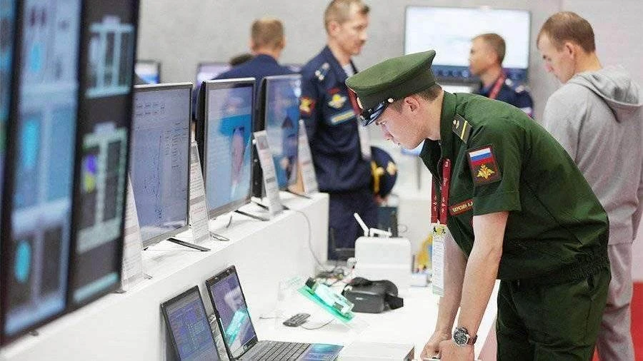 В Минобороны создали сервис для обучения нейросетей военного назначения.
