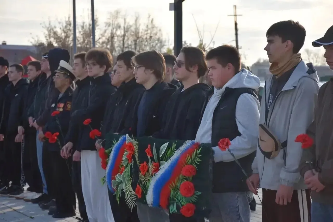 Сегодня в нашем районе проходит День призывника. Для юношей, стоящих на пороге службы, ...