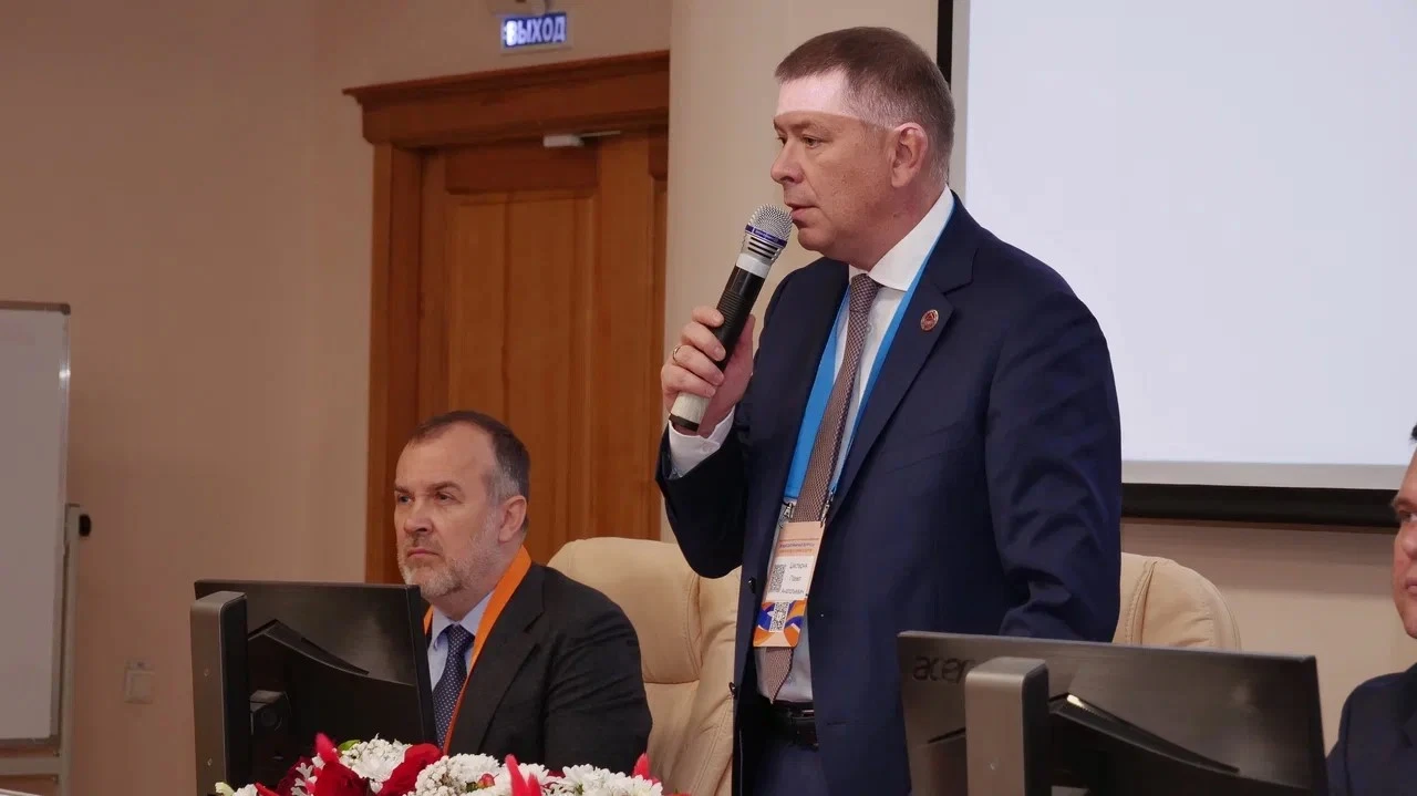 🧬 Красноярск стал центром притяжения ведущих ревматологов и нефрологов России