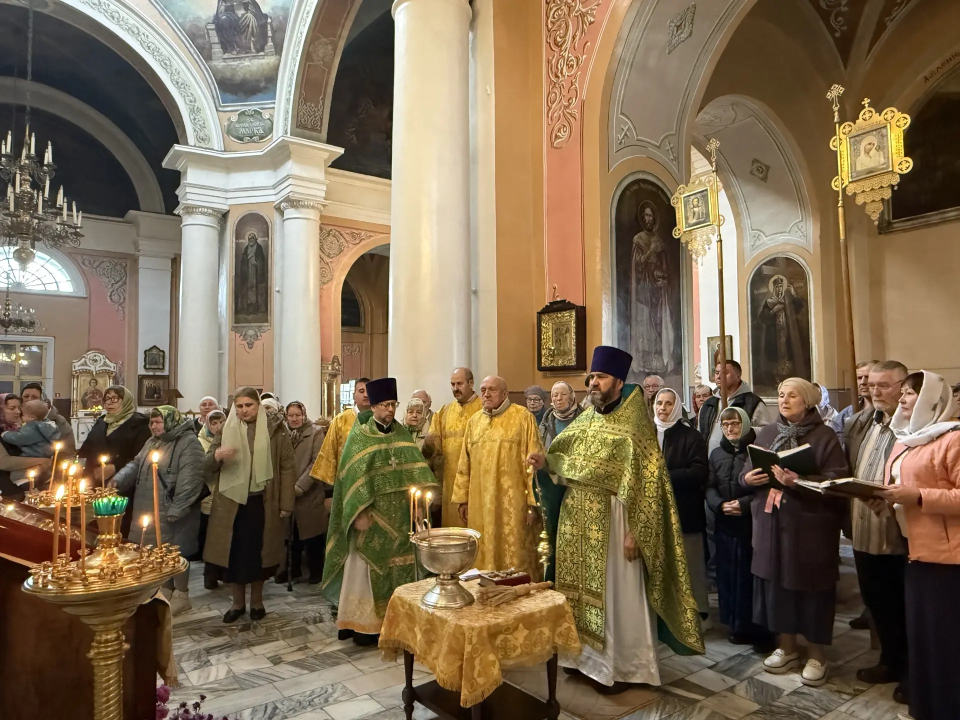 Малый престольный праздник в Никольском храме, пгт.Серебряные Пруды ☦️