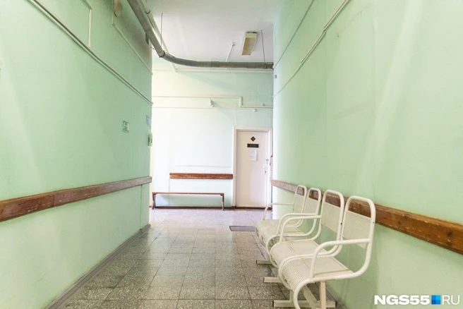 🚑 В БСМП № 1 помогли пациенту, который постоянно падал в обмороки. Об этом рассказали ...