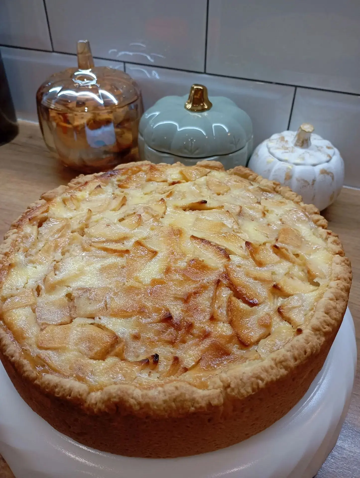 Все знают, как я люблю готовить! Для меня кухня — это место для творчества, а не повинн...