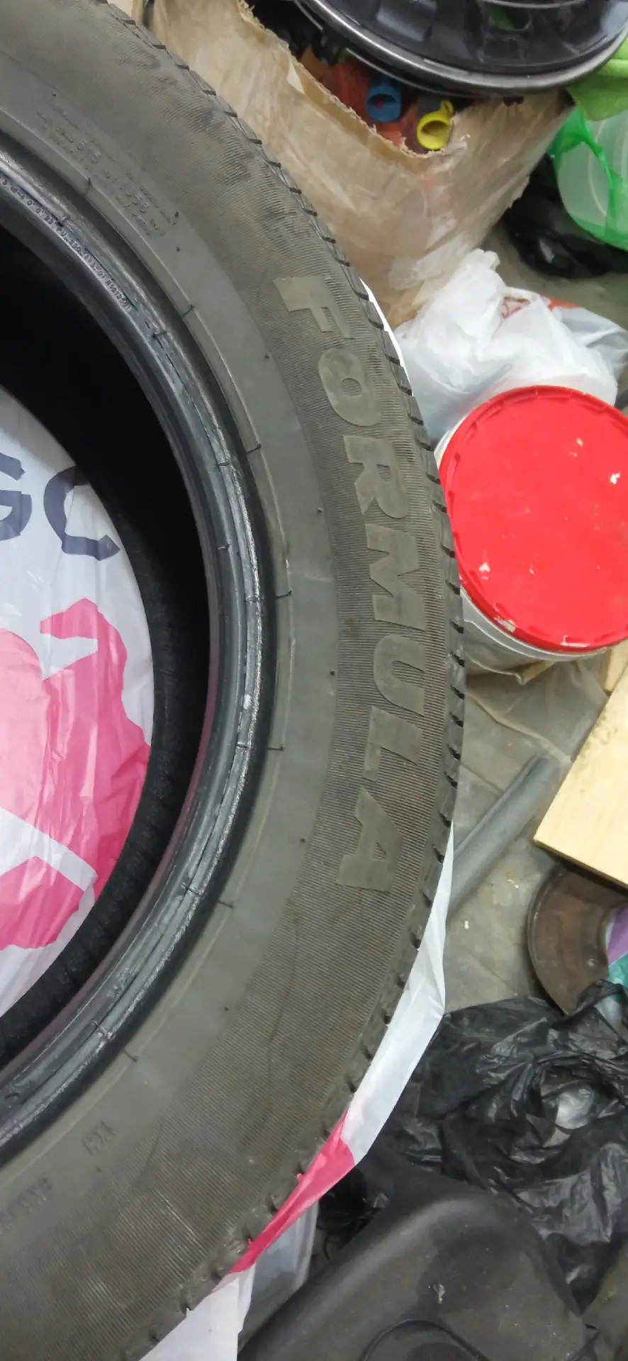 Летние шины 205/55 R16 1,5 сезона.