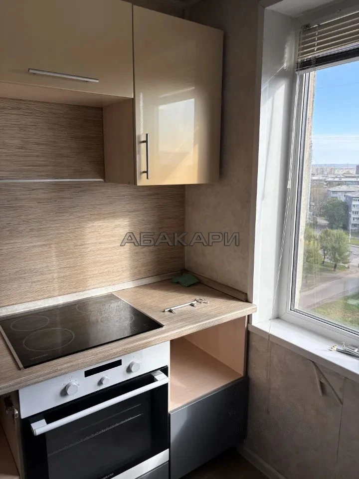 🏠 Металлургов, 16