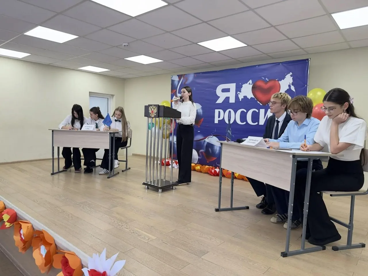 В Мангушском округе прошел муниципальный этап Лиги ораторов