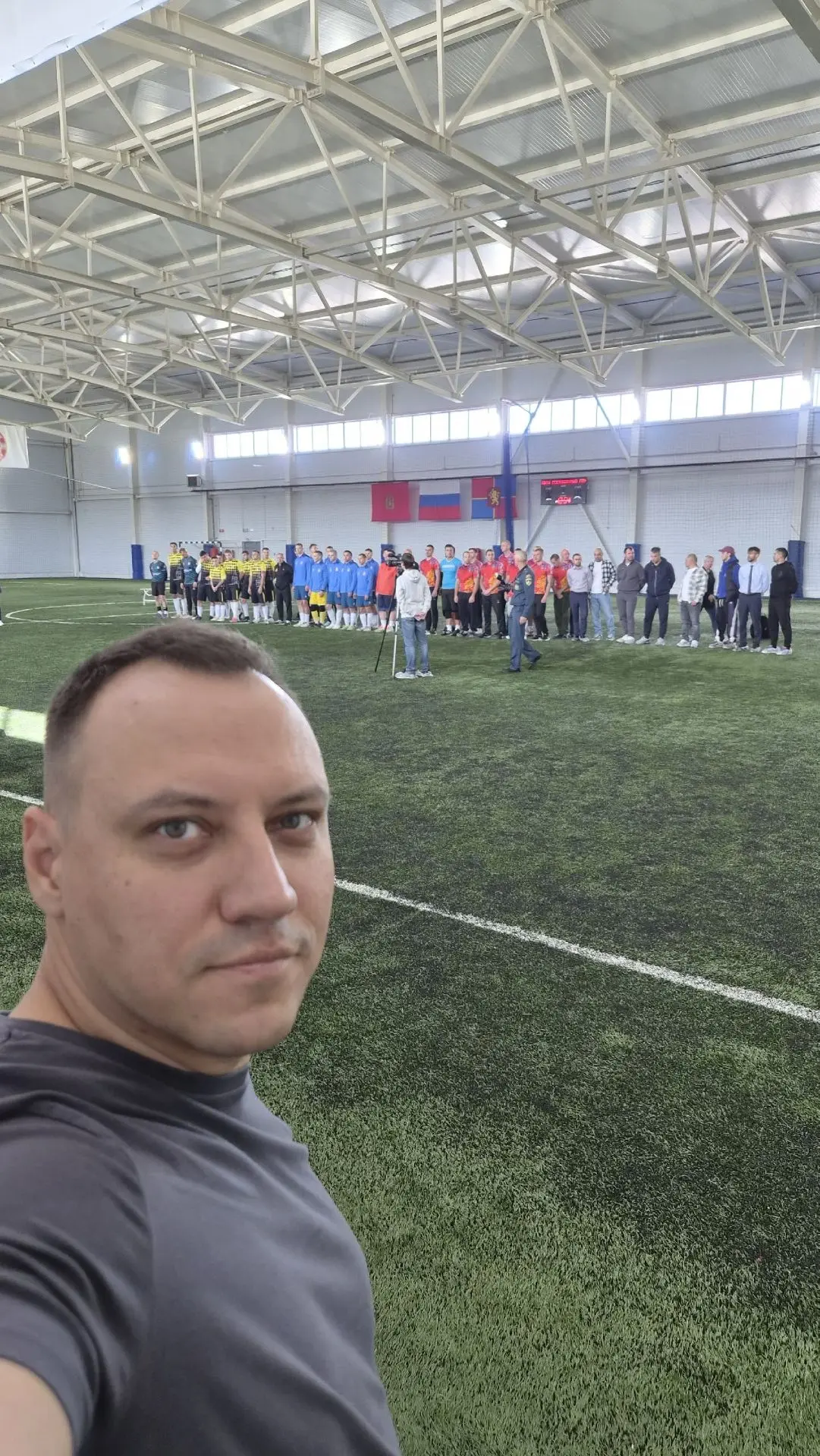 Сегодня в Солнечном завершился турнир по мини-футболу, посвященный памяти Героя России ...