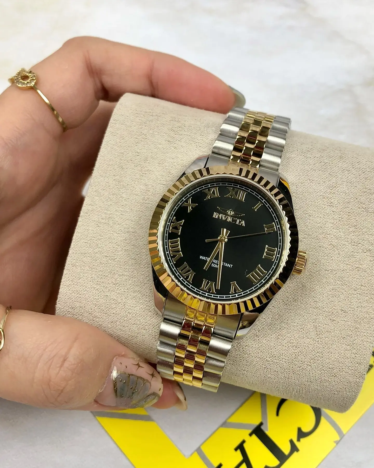 INVICTA