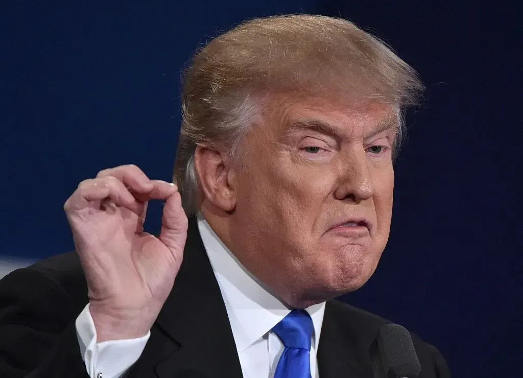 Трамп очень зол на Зеленского, пишет Axios со ссылкой на источник в Белом доме.