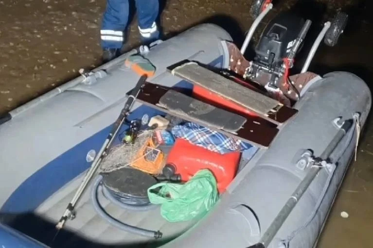 🎣 В Татарстане у пьяного рыбака лодку унесло течением, а сам он оказался на другом берегу