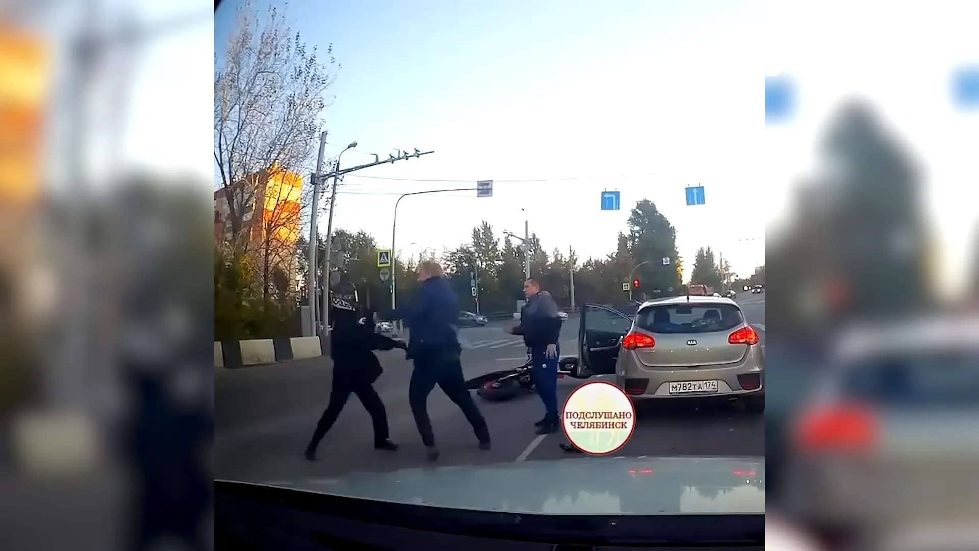 🏍️🚨 БАЙКЕР УСТРОИЛ ДРАКУ НА КУЙБЫШЕВА