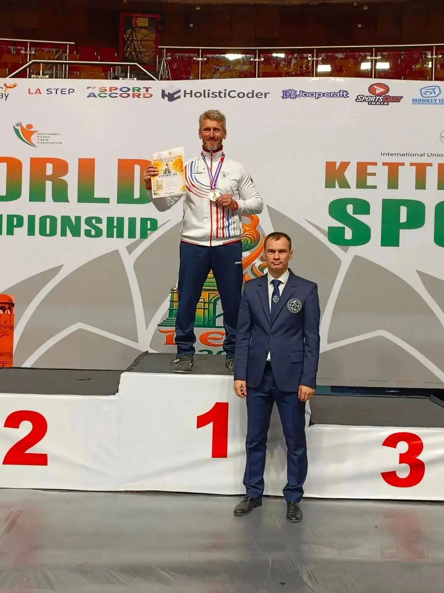 ГИРИ ВВЕРХ! Блестящая победа Олега Быкова на Чемпионате  мира по гиревому спорту !