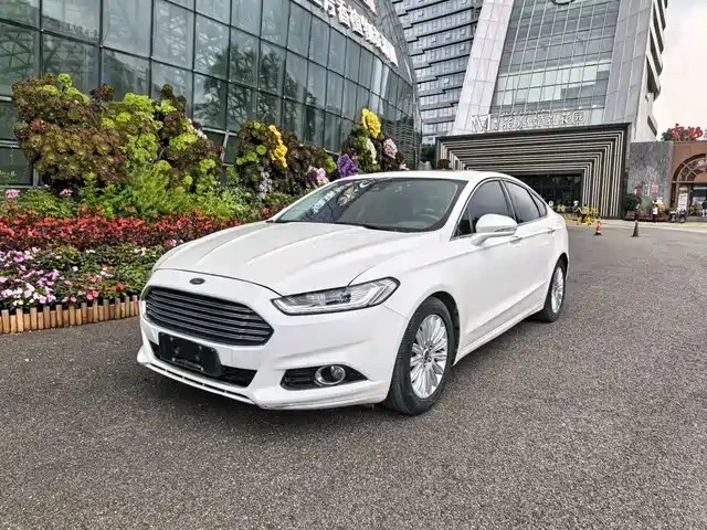 🚗 Ford 2016