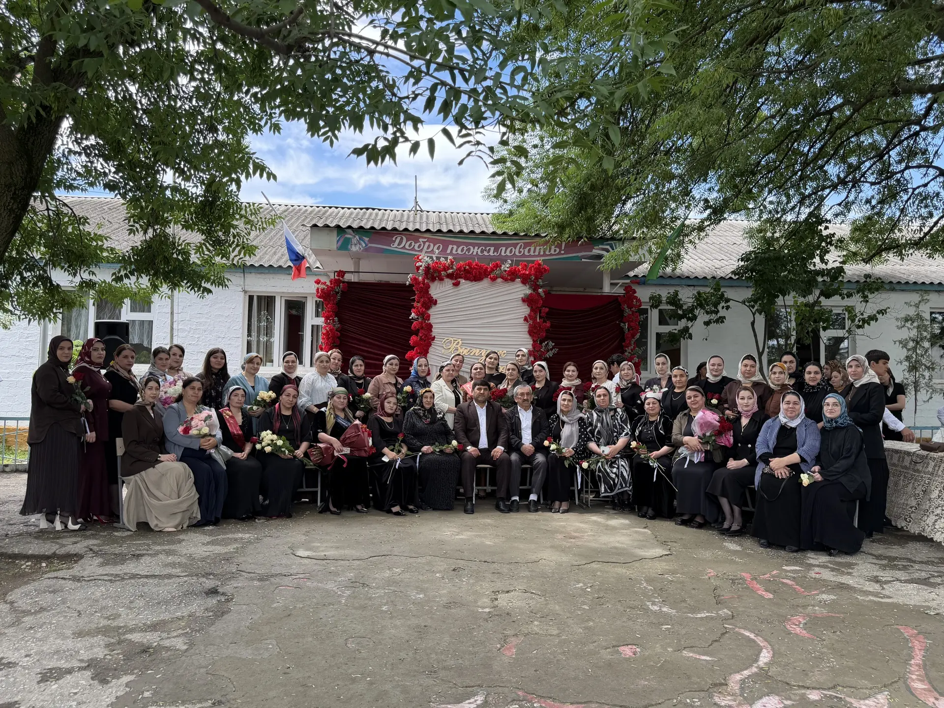 🎓 Последний звонок в Карабудахкентской СОШ №2 — это было красиво и трогательно!