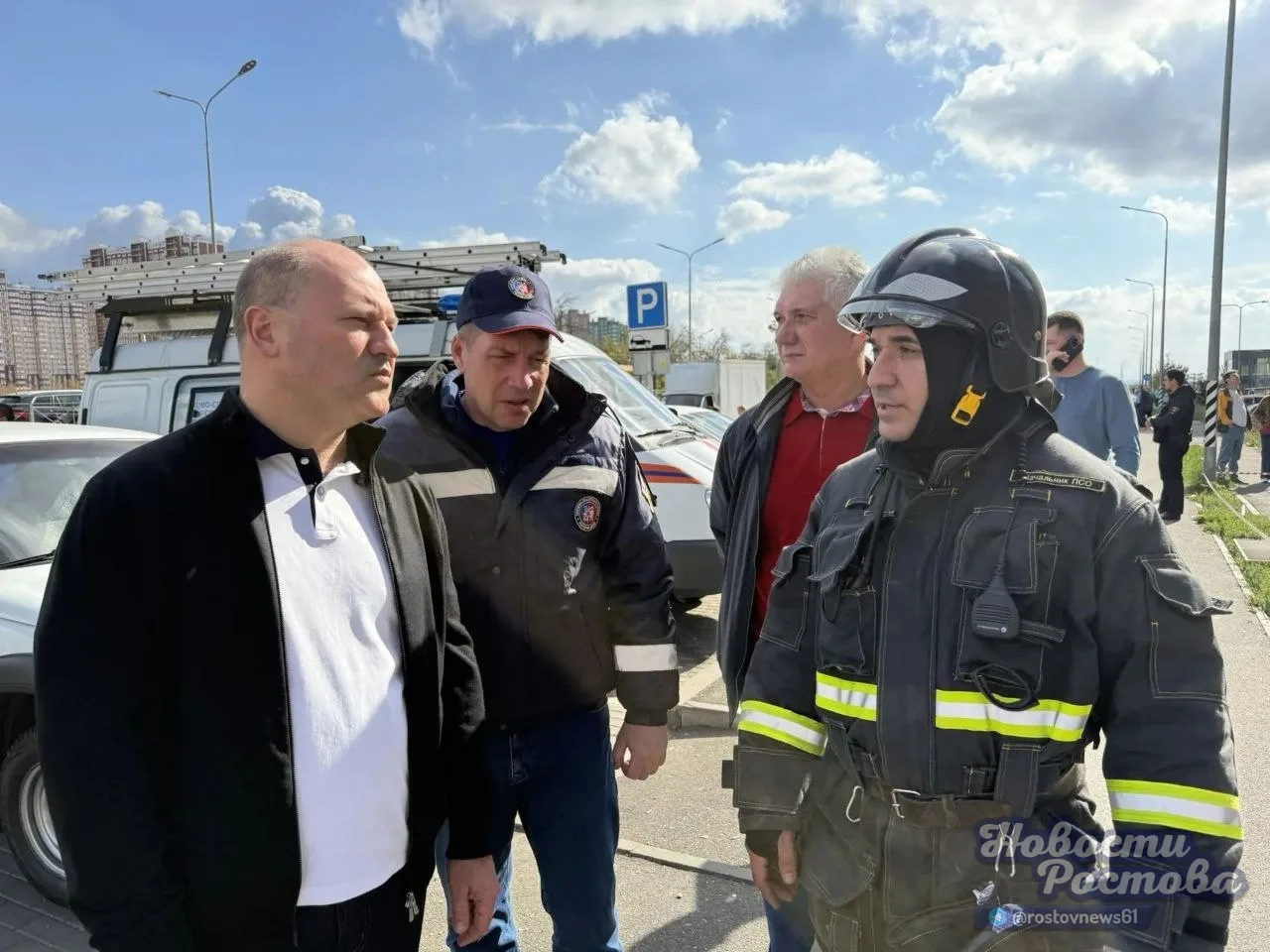 В Ростове жителям домов, пострадавших от атаки БПЛА, предложат размещение в маневренном...