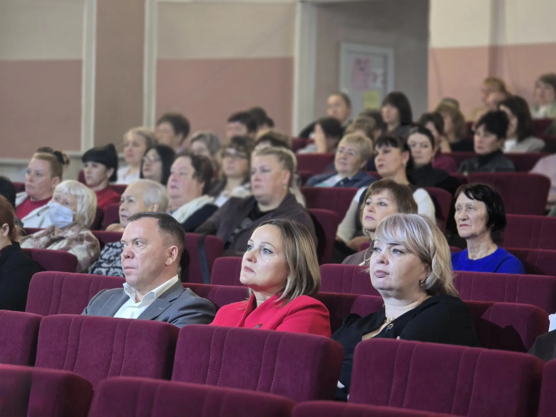 Сегодня состоялись общественные обсуждения проекта краевого бюджета на 2027–2029 годы —...