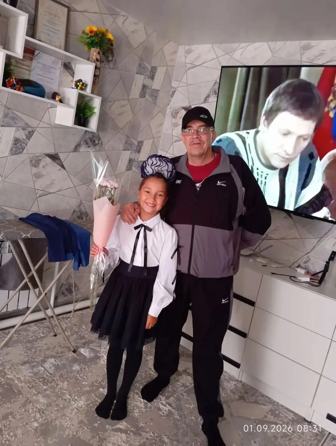 📸 В честь Дня отца в нашей школьной группе проходит  фотовыставка «Папа в кадре: семей...