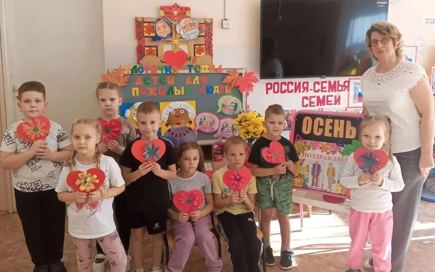 Семья — у каждого она своя: со своими традициями, талантами и ценностями. От прадедов к...