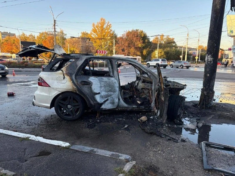 Пассажир Mercedes, попавшего в аварию на Мичуринской, скончался в больнице. 35-летний м...