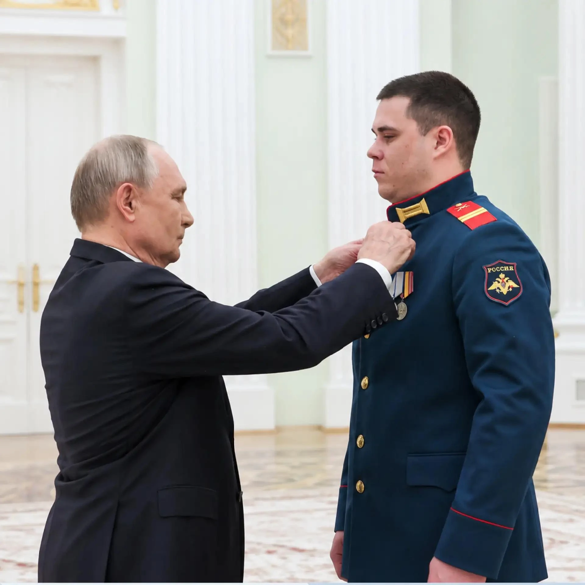 Уважаемый Владимир Владимирович, с Днём рождения!