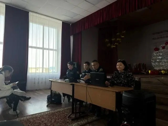 Тренировка по гражданской обороне в Верхневилюйском улусе