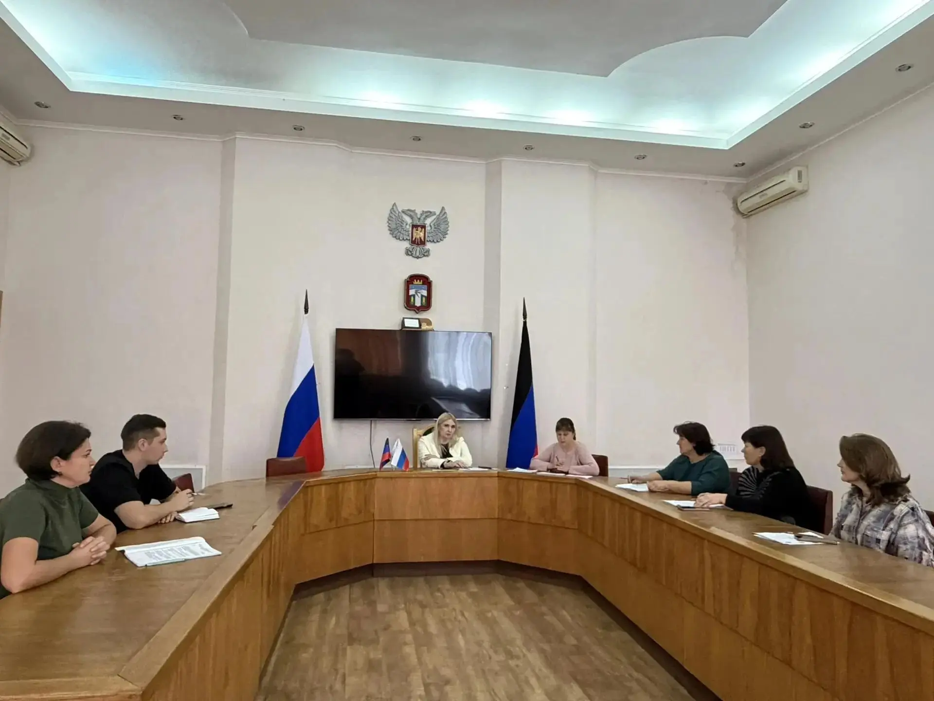 В Администрации округа прошло заседание Комиссии по незаконному обороту промышленной пр...