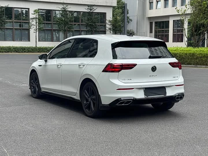 🚗VOLKSWAGEN GOLF 2023, 280TSI DSG R-LINE LITE