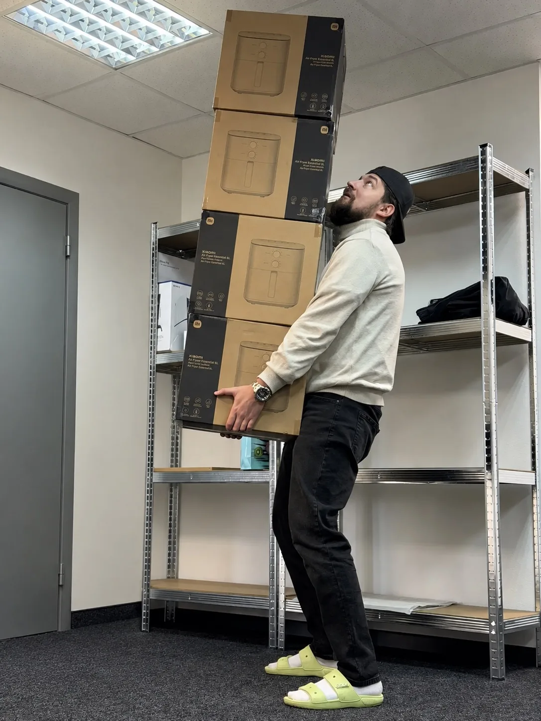 Держите ещё четыре приза на сегодня, Xiaomi аэрогриль, пусть тоже будут в списке 🔥