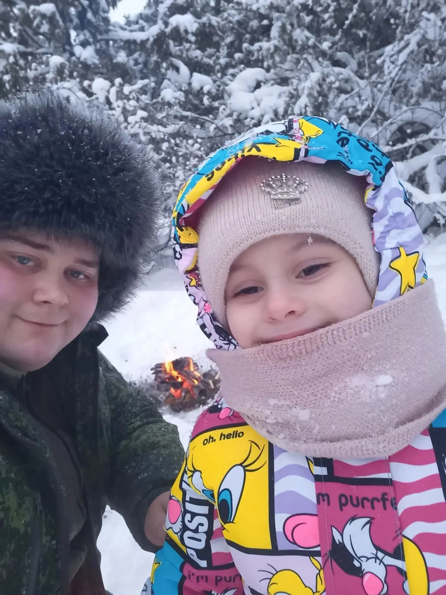 Папа Хорьков Андрей Александрович и дочка Александра, воспитанница средней группы "Коло...