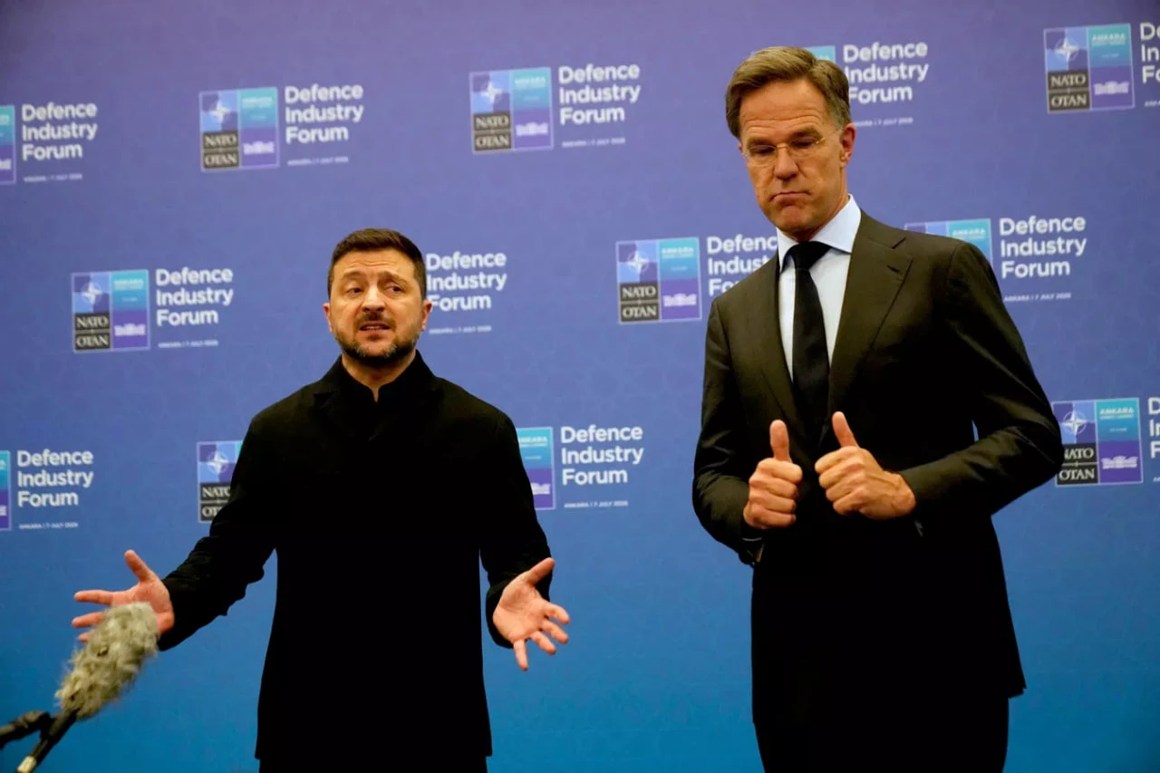 "Членство без вывески". НАТО все ближе к войне с Россией