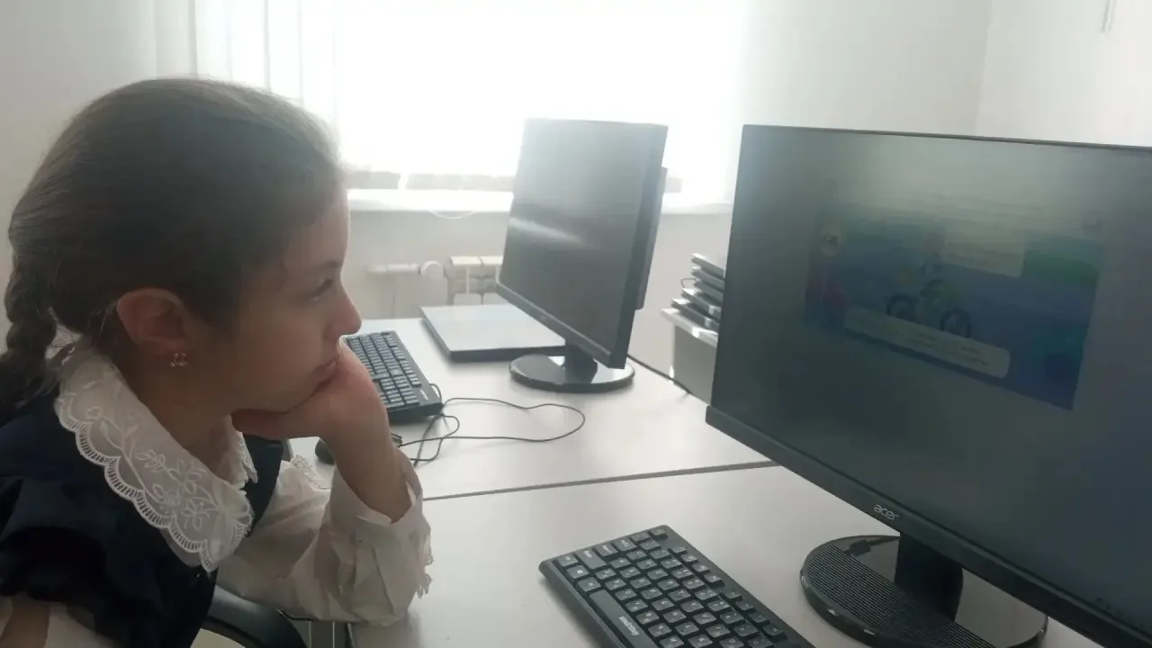 Сегодня учащиеся 4 класса школы  а.Гюрюльдеук приняли участие в олимпиаде по математике...