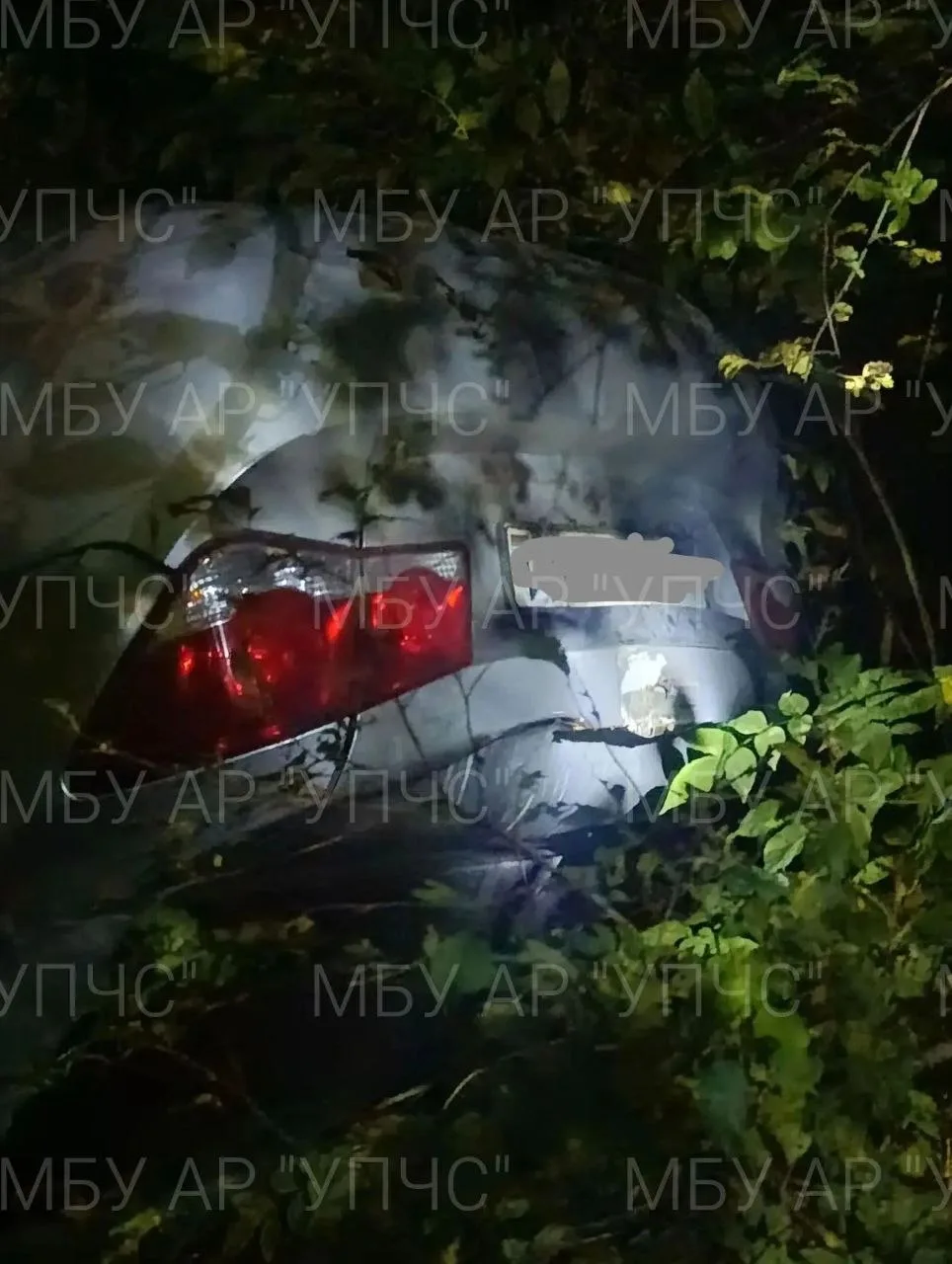 В Аксае 37-летняя женщина, управляя автомобилем Chevrolet Cruze, улетела в кювет на ули...