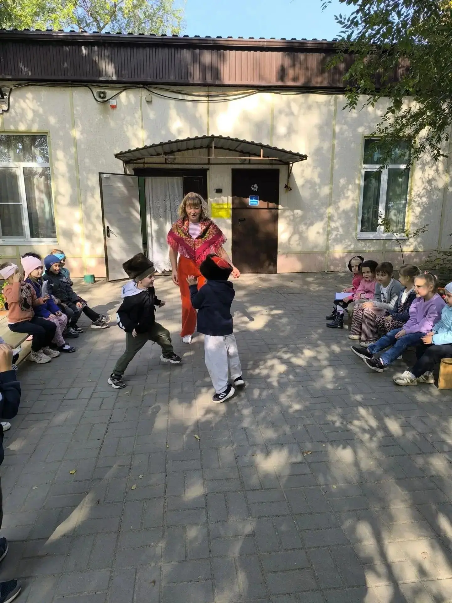 Казачество является хранителем самых высоких духовных и нравственных ценностей, поэтому...