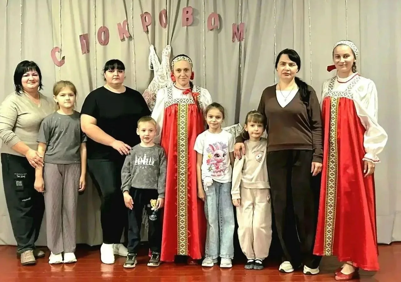 🎨 Под покровом тепла: в Успенском СДК прошел яркий семейный праздник!