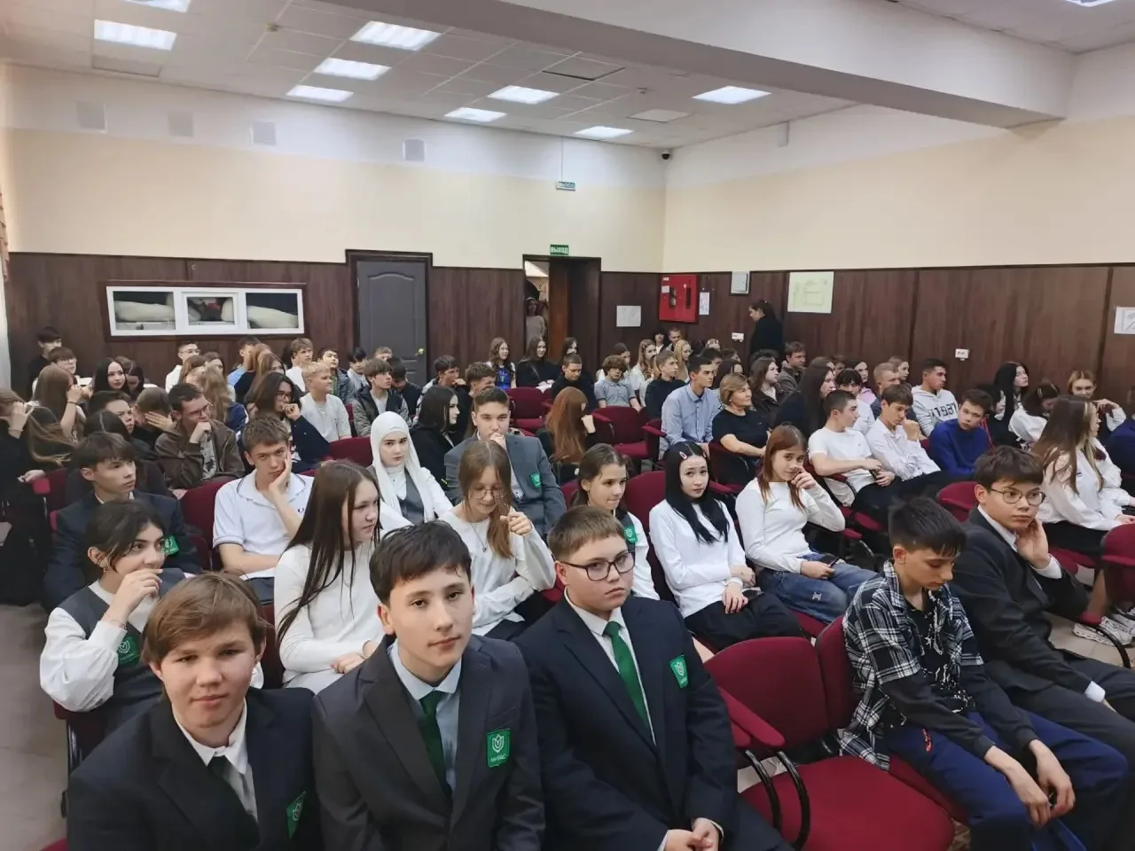 Визит учеников 8Б класса в Мензелинский сельскохозяйственный техникум