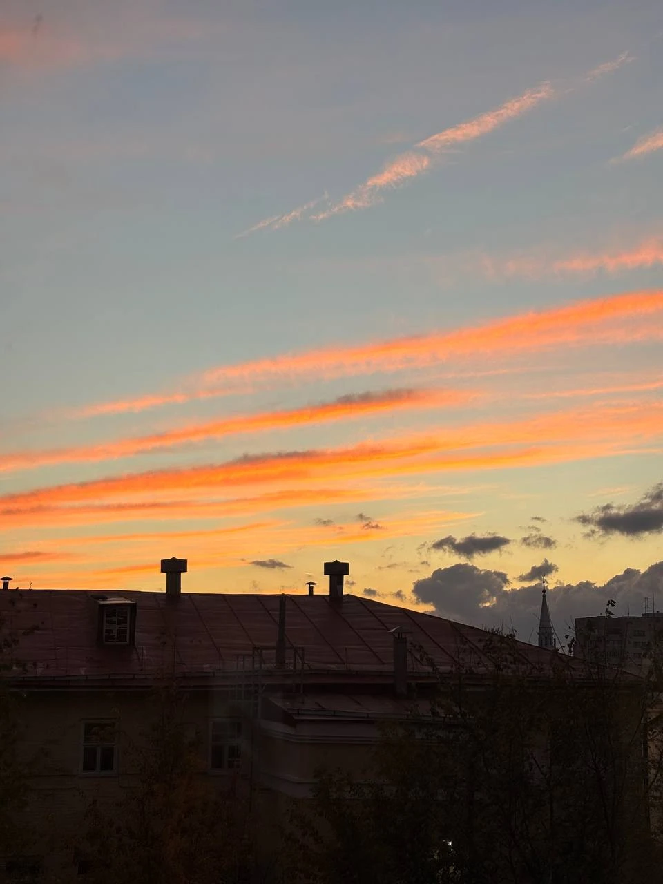 Посмотрите, какой невероятный закат сегодня подарила Казань 😍