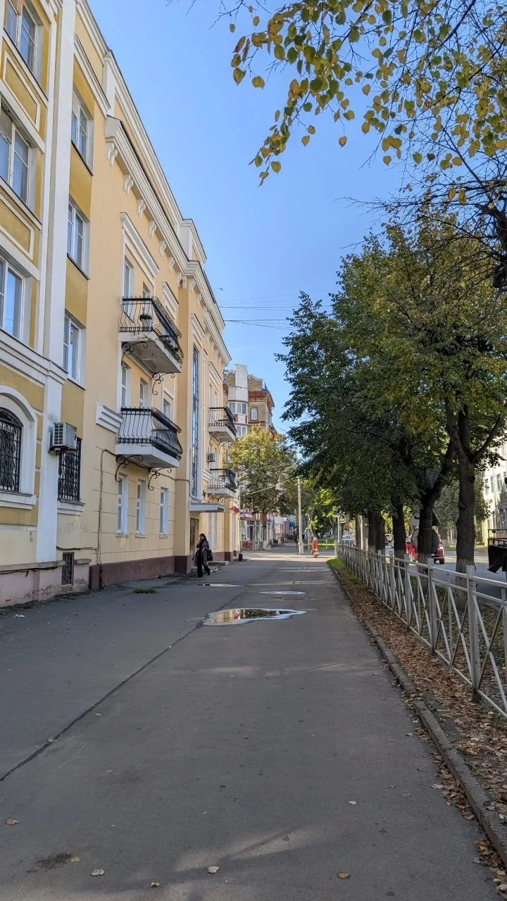 Доброе утро! Пусть этот день пролетит незаметно, а вечер принесет радость и отдых. Хоро...
