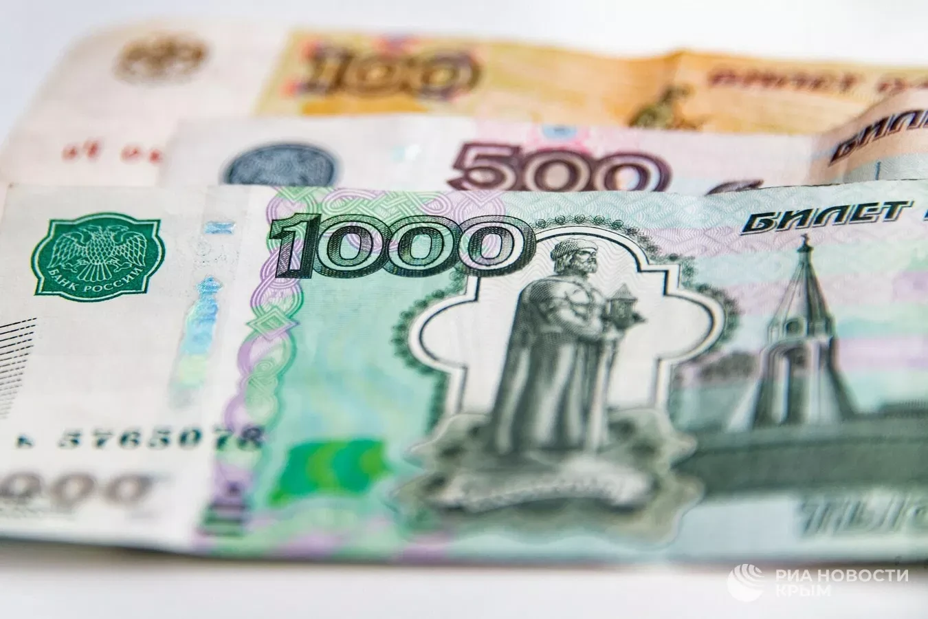 💡 2 миллиарда рублей выделили Крыму на компенсации жителям за отсутствие света.