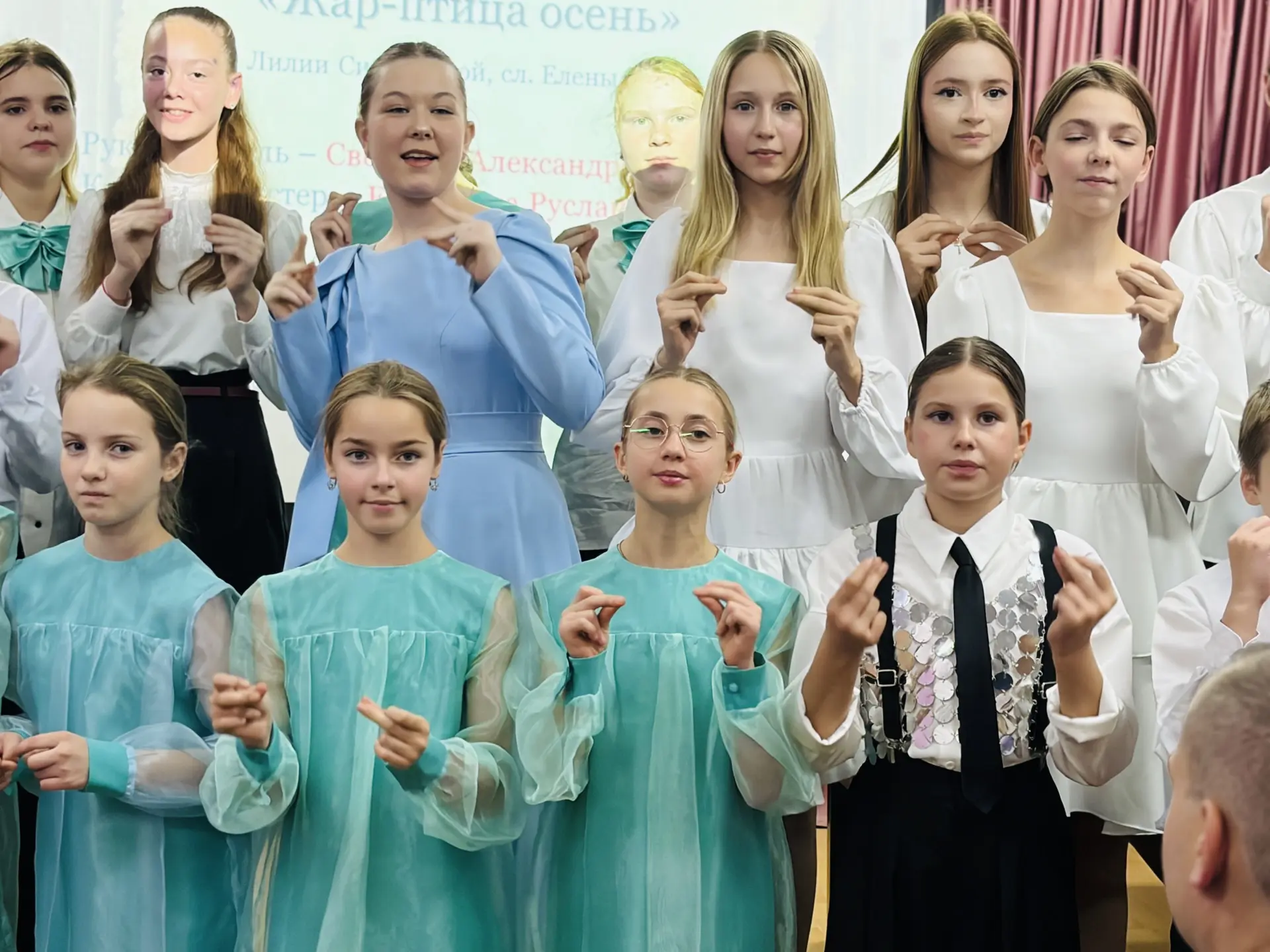 🎉 9 октября в камерном зале нашей школы состоялся праздничный концерт, посвящённый Дню...