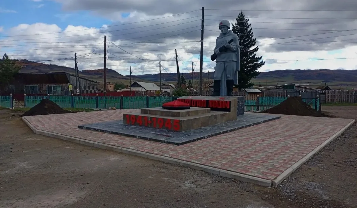 Мемориал павшим воинам обновили в селе Копьево