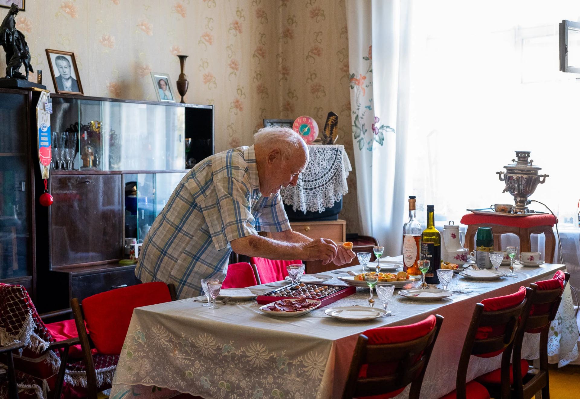 🎉 Сегодня, 9 октября, свой вековой юбилей отмечает Владимир Николаевич Лунин – человек...