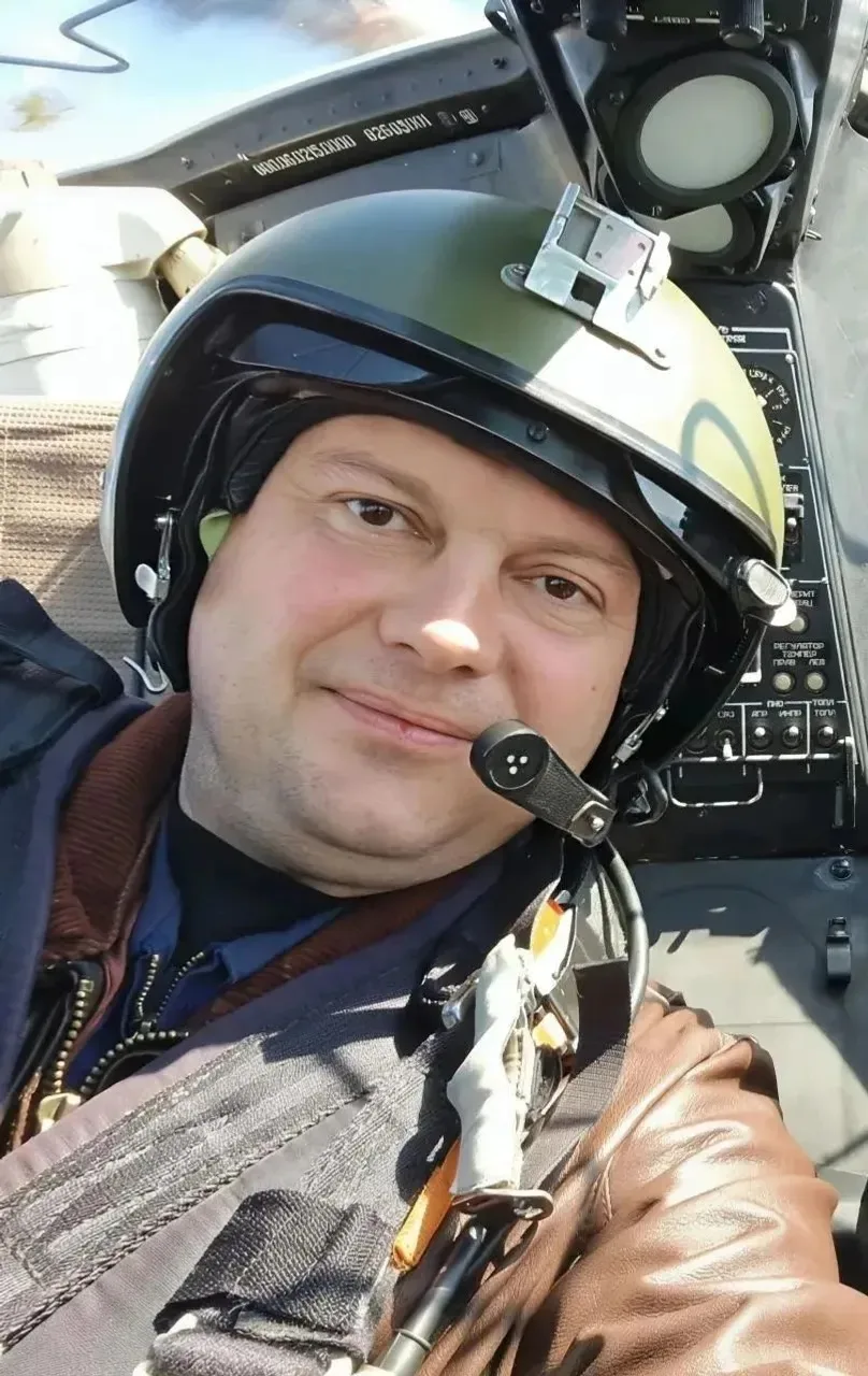 🚁 Герой Российской Федерации, полковник Денис Чернавин — военный лётчик, командир верт...