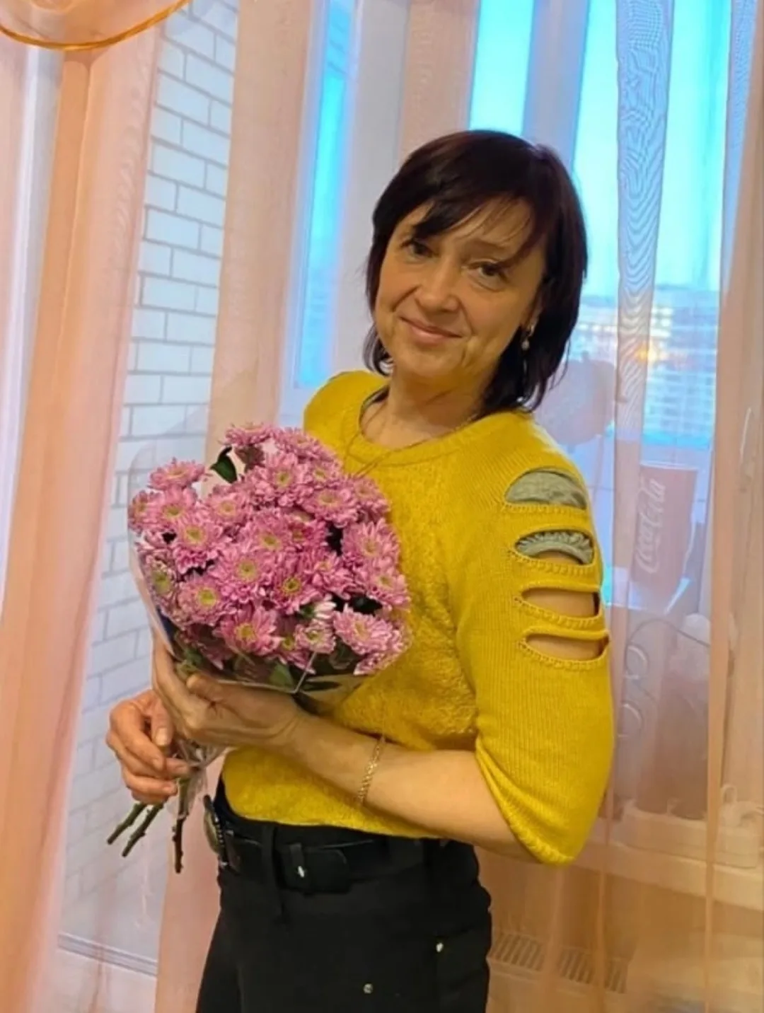 Сегодня свой День рождения отмечает замечательный педагог Закриева Елена Владимировна!