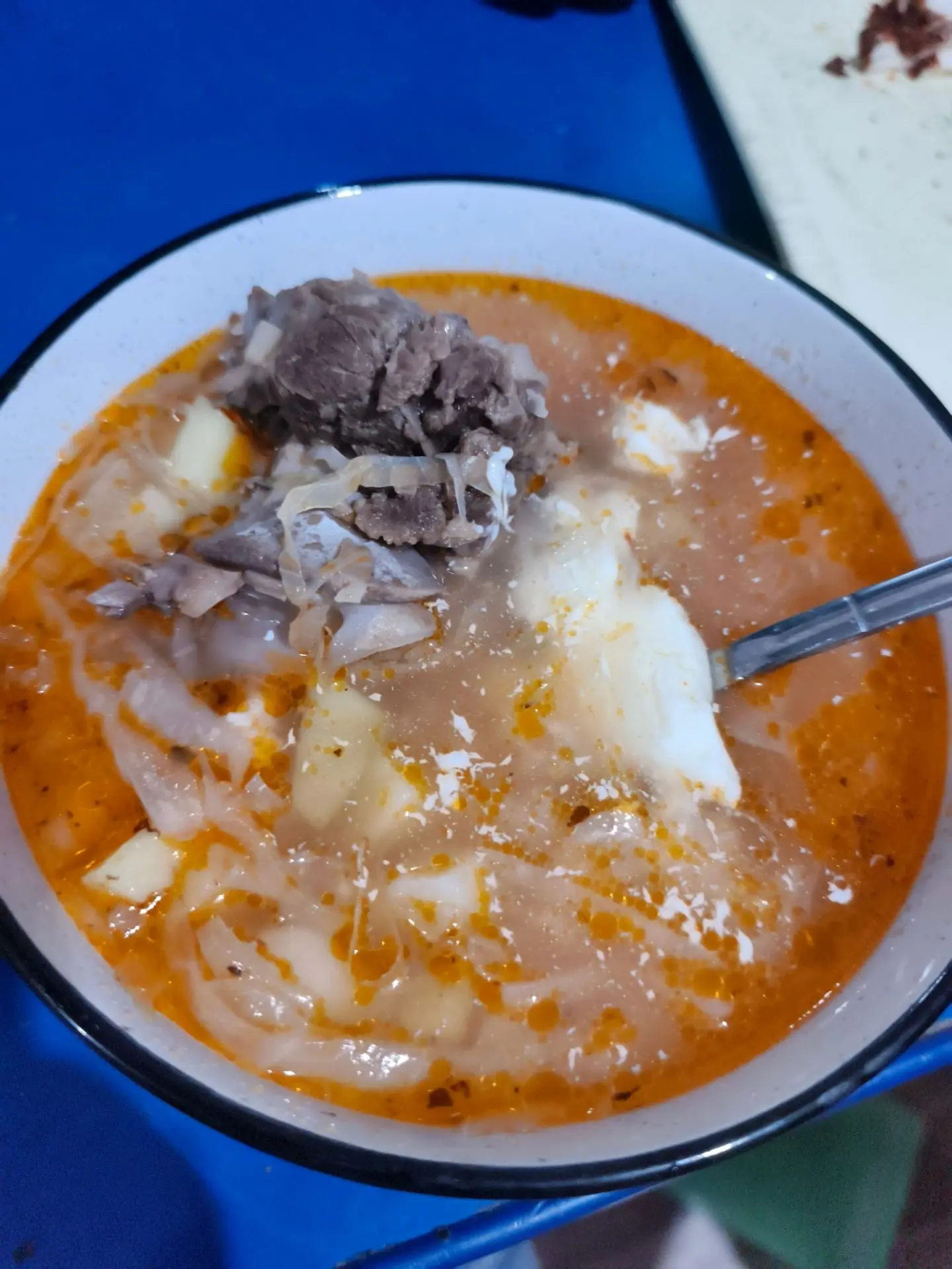 На ужин вкусненькие щи😋😋😋