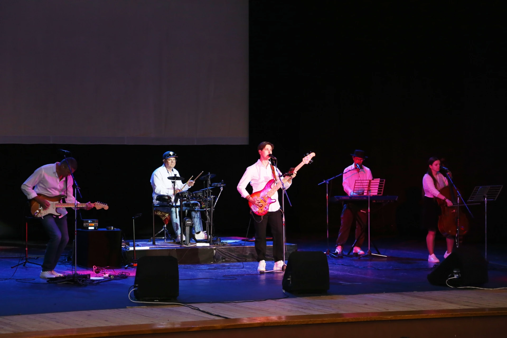 🎸 «Музыка без границ»: путешествие во времени состоялось!