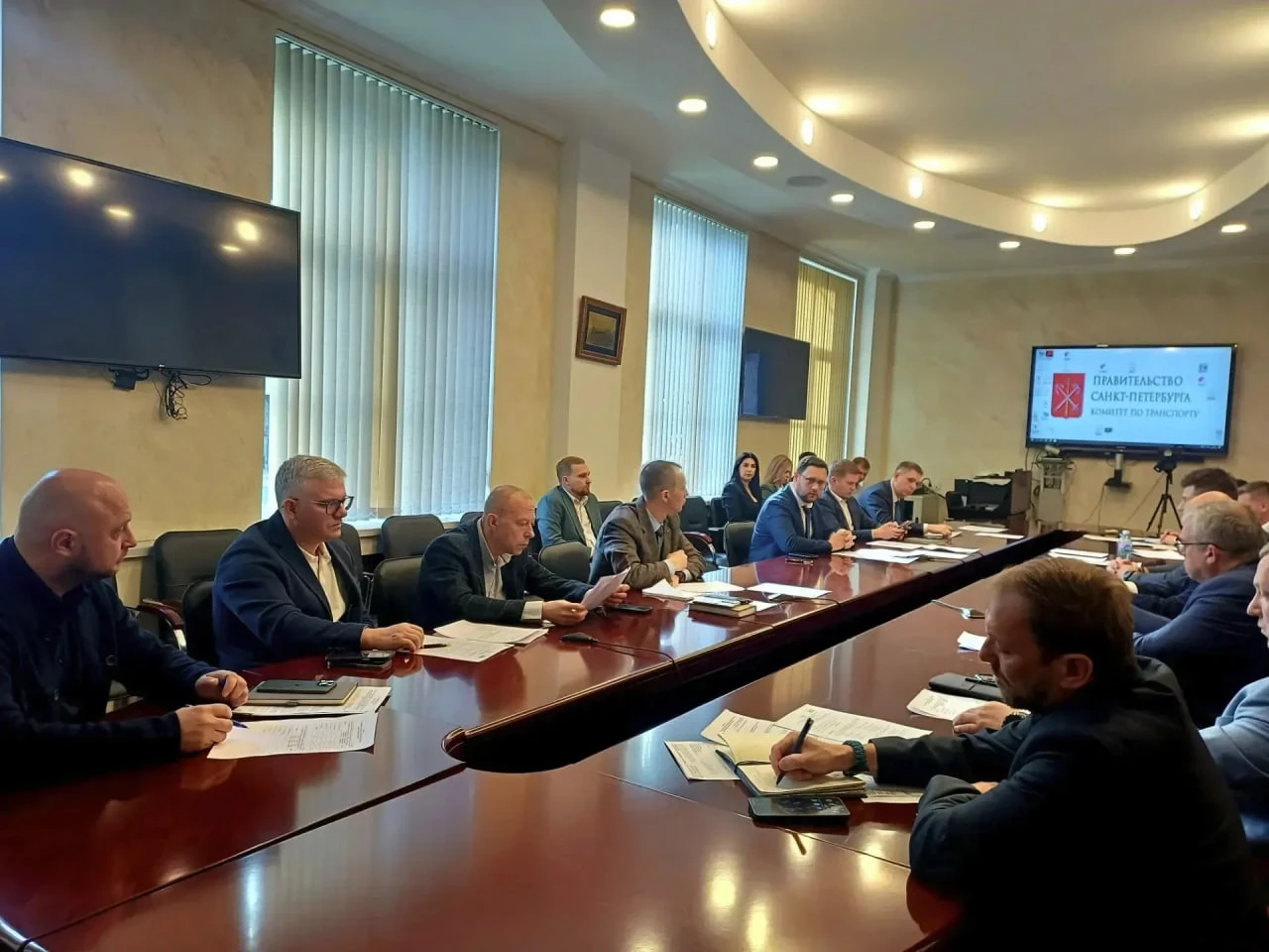 Контроль за водителями общественного транспорта усилят в Петербурге