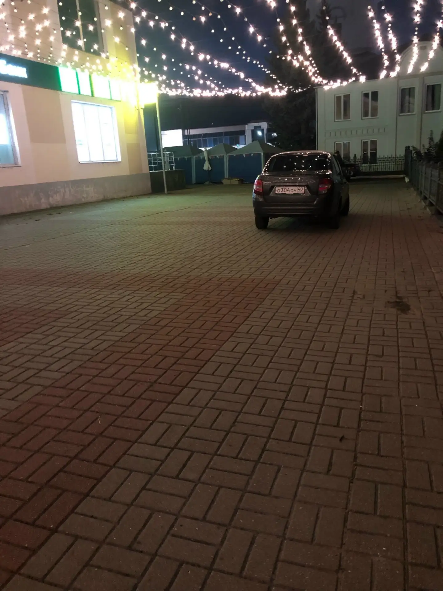 Практически каждый вечер в центре города по пешеходной зоне разъезжает один и тот же ав...