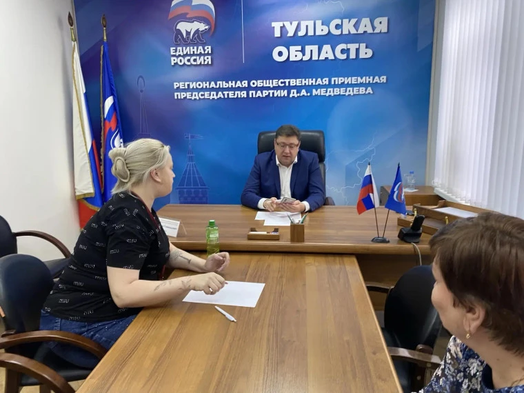 Депутаты Тульской городской Думы проводят приемы граждан
