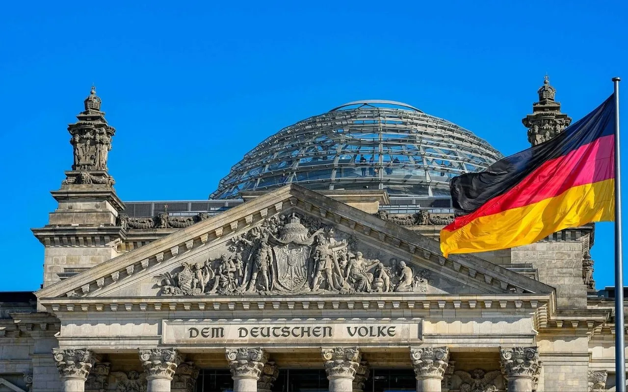 🇩🇪Командир спецназа Германии заявил о подготовке подразделения KSK к затяжным боям с ...